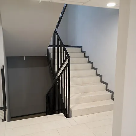 Belle View シクラルスカ・ポレンバ